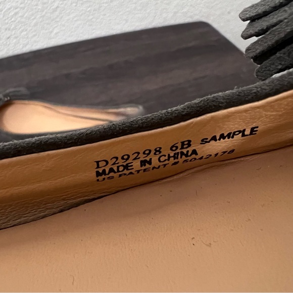 Cole Haan gray leather & suede pointed toe flats with tassels 6 - Picture 12 of 13